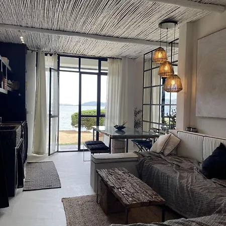 Loft 1 Beachfront Porto Faro